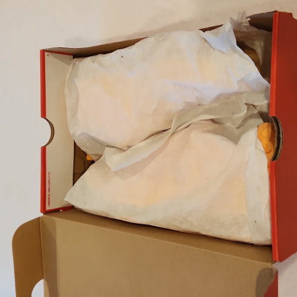 Nike vVapor Max Plus Women's Size 10 - Picture 8 of 9